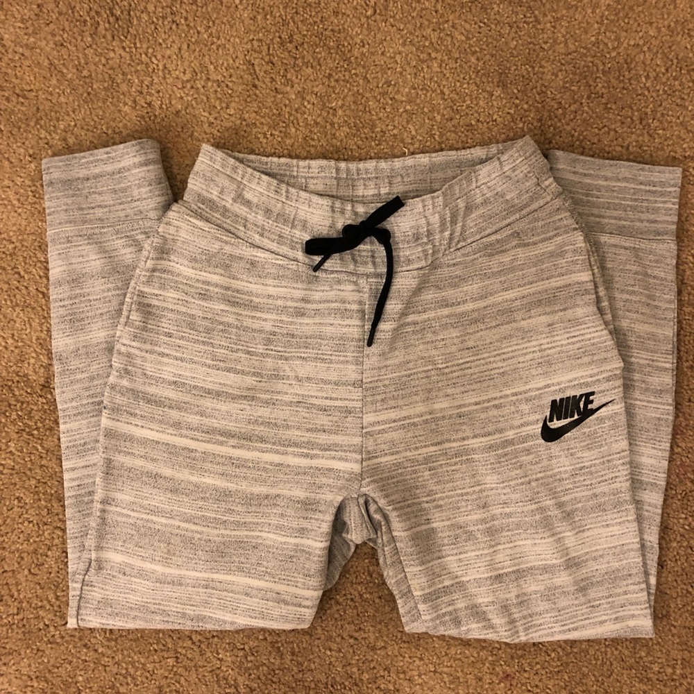 Nike joggers